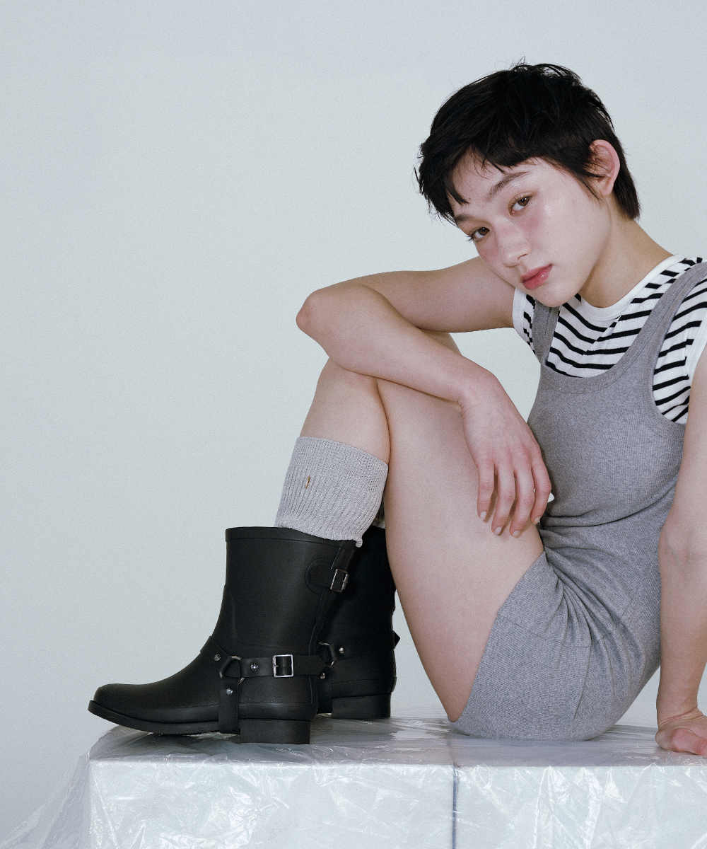 [NEW10% | 바로배송] HARNESS WELLINGTON BOOTS MIDDLE - 2color